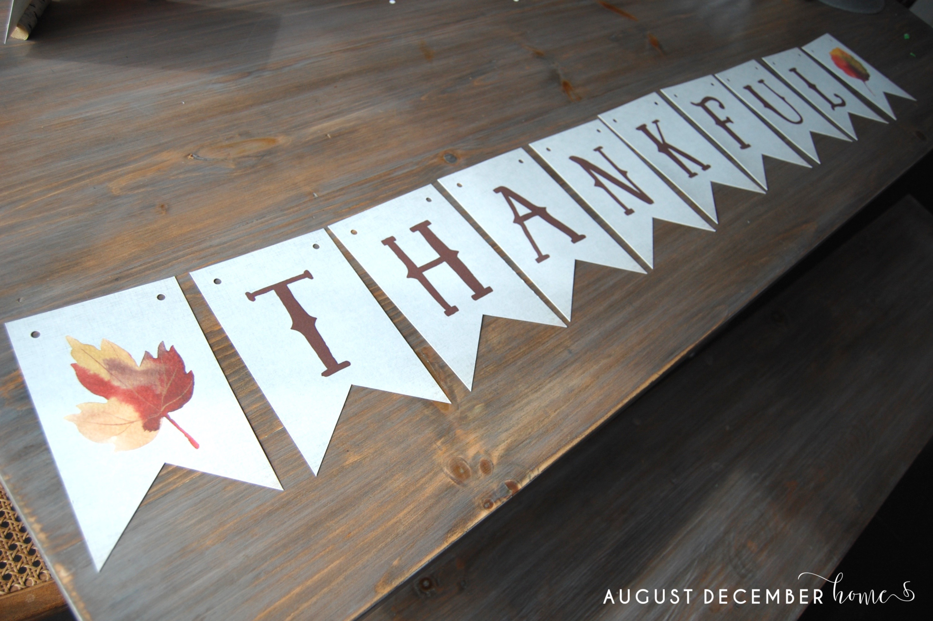 Thanksgiving Thankful free printable fall banners	
