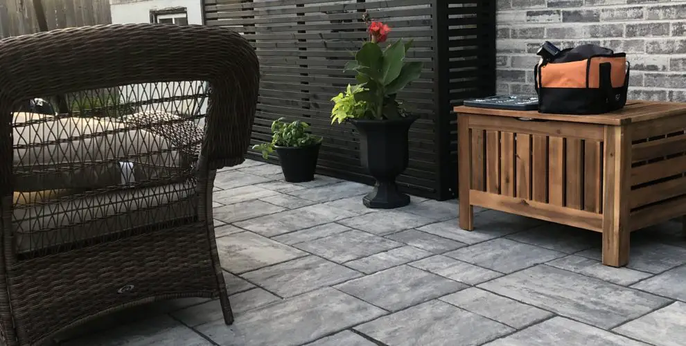 Beautiful Patio Privacy Screen