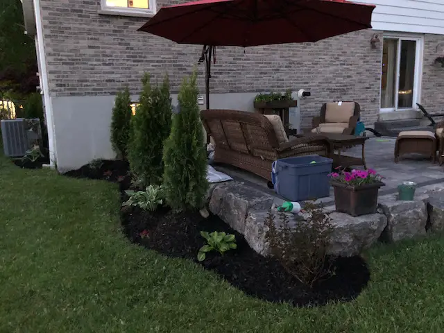 natural stone patio retaining wall